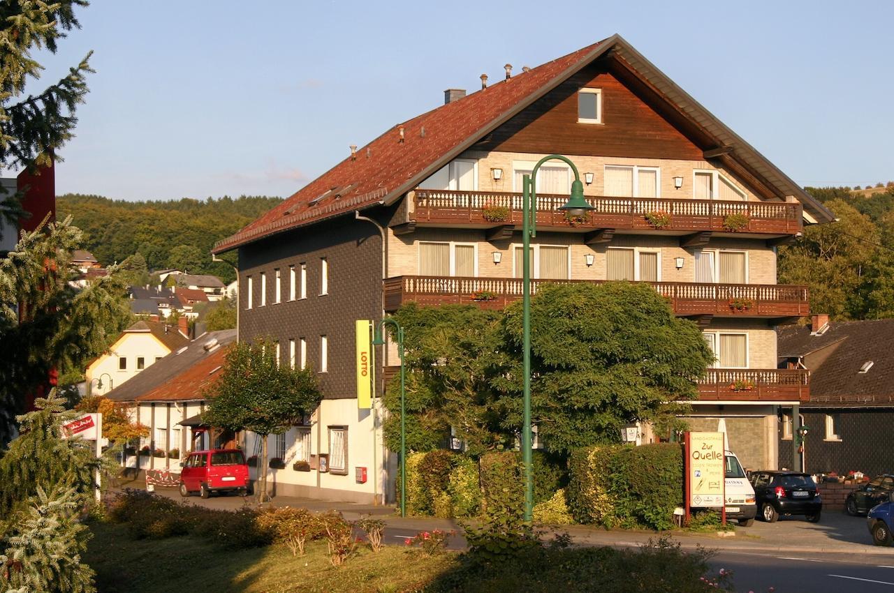 Gasthaus Zur Quelle Bad Marienberg Eksteriør bilde