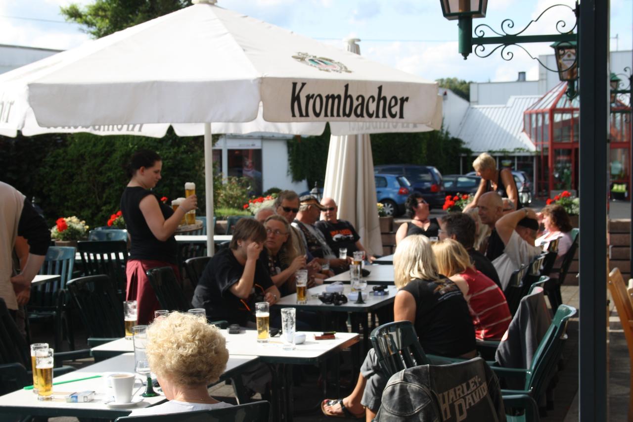 Gasthaus Zur Quelle Bad Marienberg Eksteriør bilde